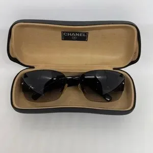 CHANEL 4117-B Vintage Rimless Sunglasses Black w/ Swarovski Crystal CC Logo Chanel 4117-B C.101/87 Black Rhinestones CC Logo Women main image 2